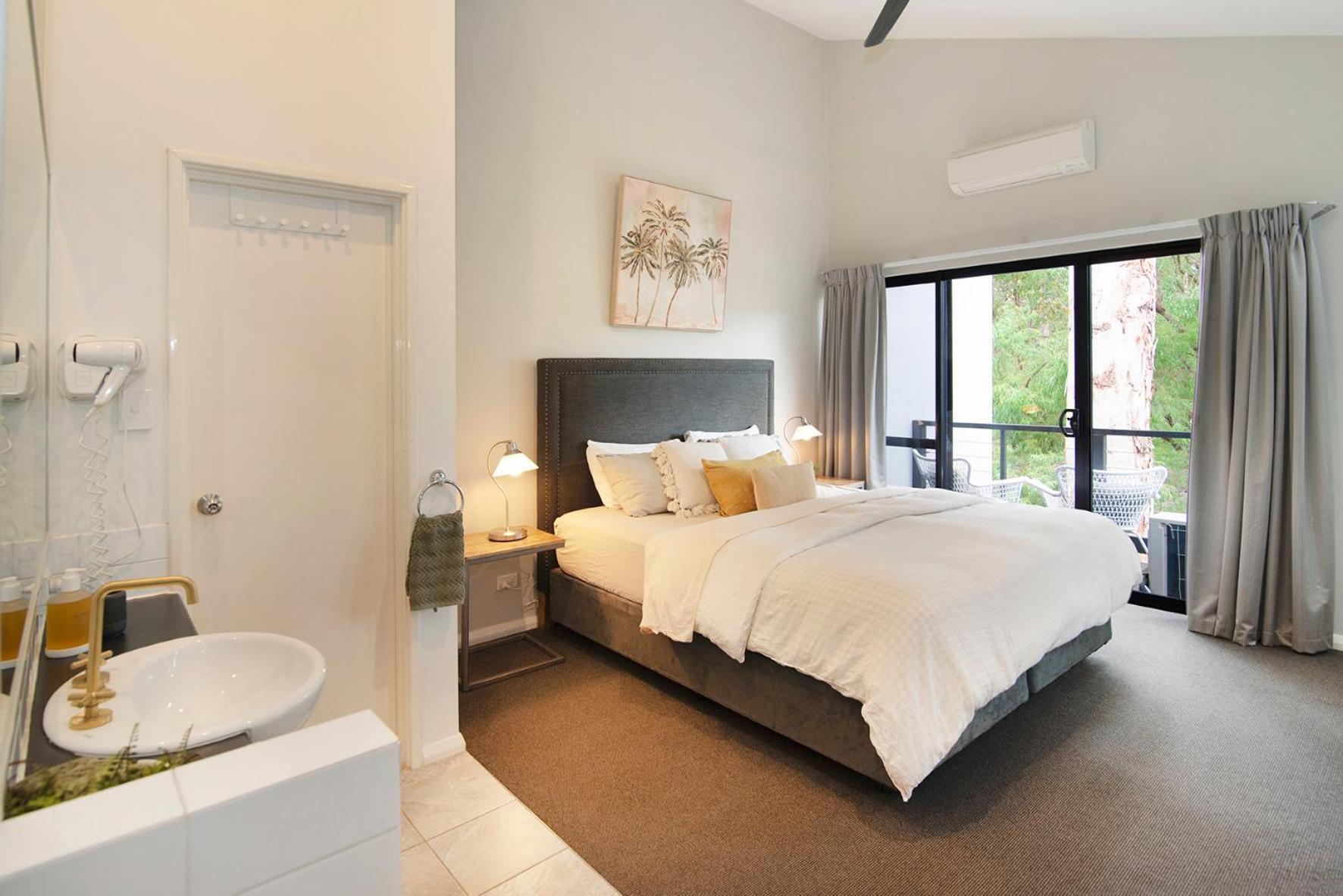 Margaret Forest Retreat Apartment 129 - Located Within Margaret Forest, In The Heart Of The Town Centre Of Margaret River, Spa Apartment! 외부 사진